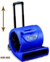 专业清洁工具与贴心服务，打造明亮洁净的物业管理环境